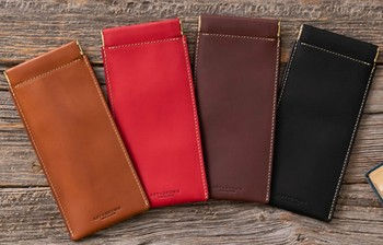 ARTBROWNの口バネメガネケース